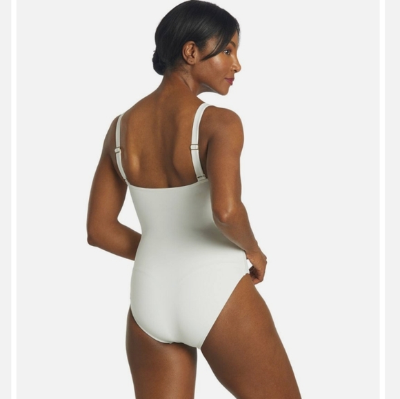 NWT Michael Kors White One Piece Swimsuit Size 10 - Picture 3 of 9